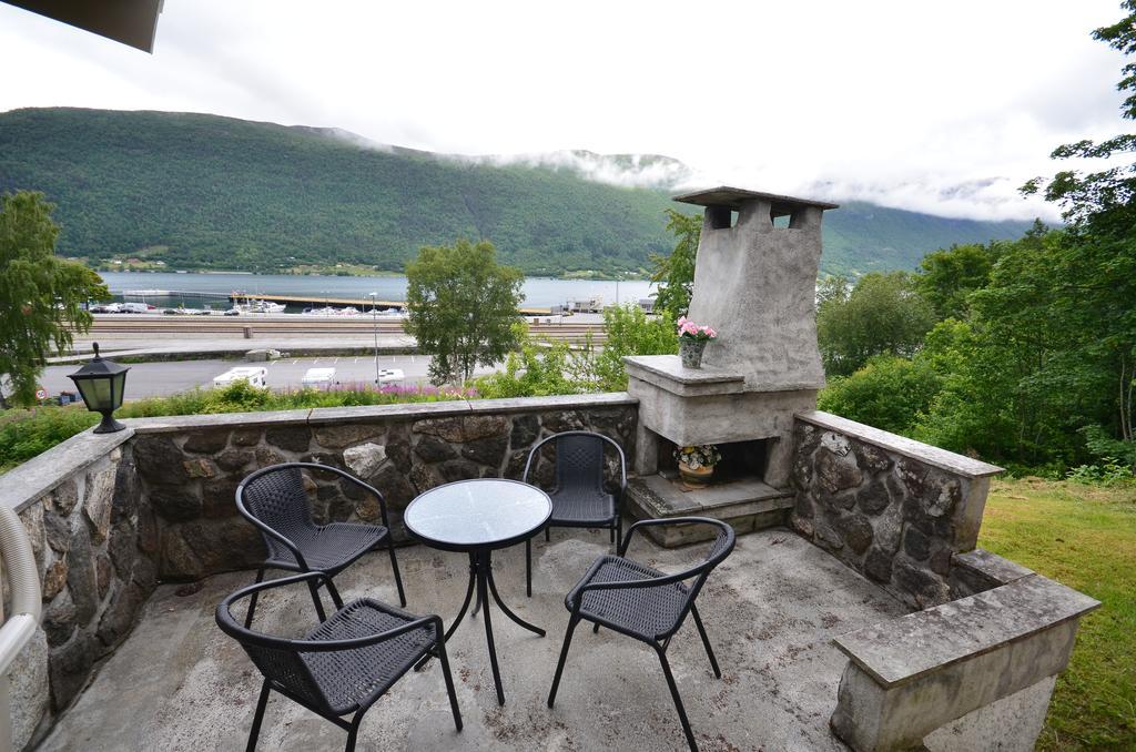 Villa Haudalan Åndalsnes Exterior photo