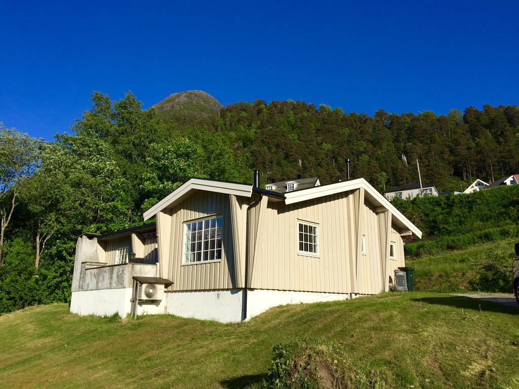Villa Haudalan Åndalsnes Exterior photo